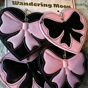 Heart Bow Luggage Tags BRAND NEW 4 pieces by wandering moon
